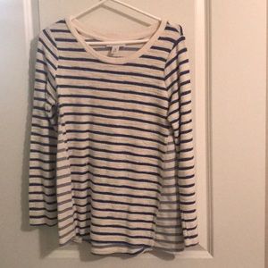 Motherhood Maternity shirt